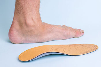 Flat feet and Fallen Arches treatment, Flatfoot Deformity Treatment in the St. Charles, MO 63303 areas
